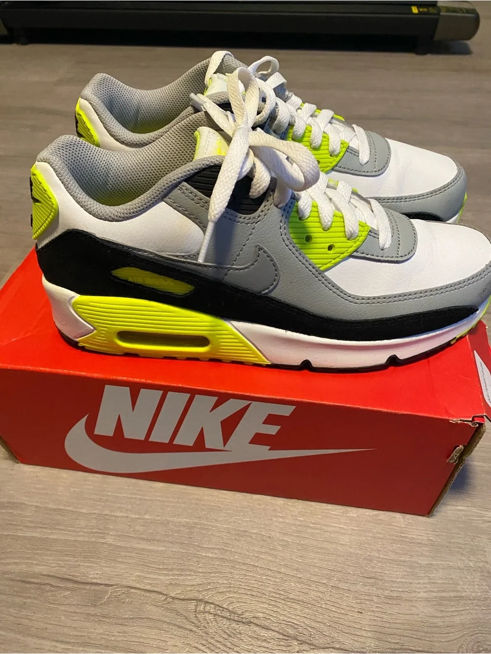 Nike Air Max 90